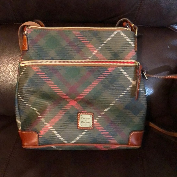 Dooney & Bourke cross body bag - Picture 2 of 4